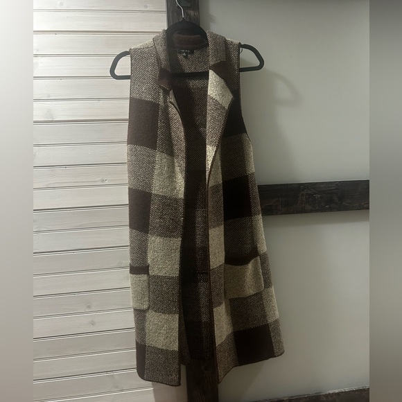 Love Tree Dark Brown Gingham Plaid Ling Cardigan Vest With Pockets - Picture 2 of 6